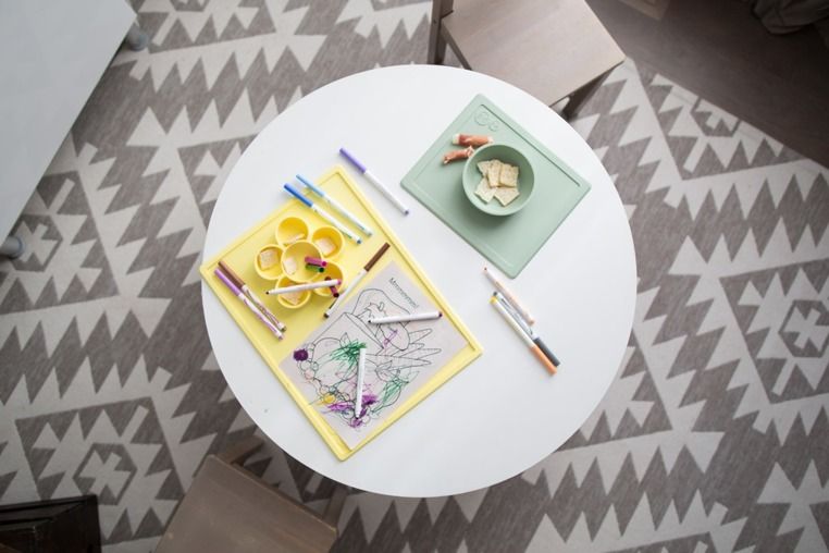 Silikonowa mata z pojemniczkami Silikonowa mata z pojemniczkami