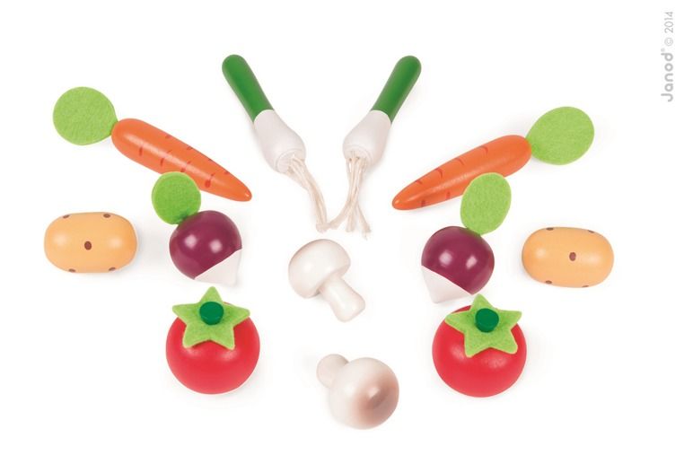 Drewniane warzywa w skrzyneczce Drewniane warzywa w skrzyneczce