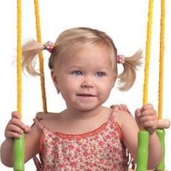 Drewniana zamykana huśtawka