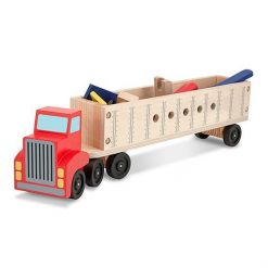 Duża ciężarówka z narzędziami