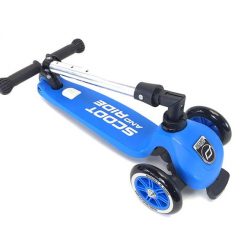 Trzykołowa hulajnoga niebieska