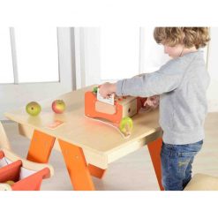 Drewniana kasa sklepowa