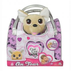 Chi Chi Love w podróży Piesek