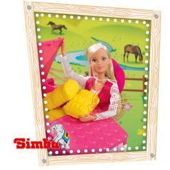 Lalka Steffi Love z koniem w stajni
