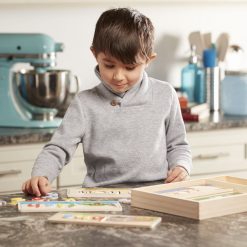 Drewniana układanka z alfabetem Ułóż