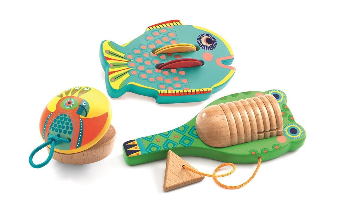 Zestaw trzech instrumentów z guiro Zestaw trzech instrumentów z guiro