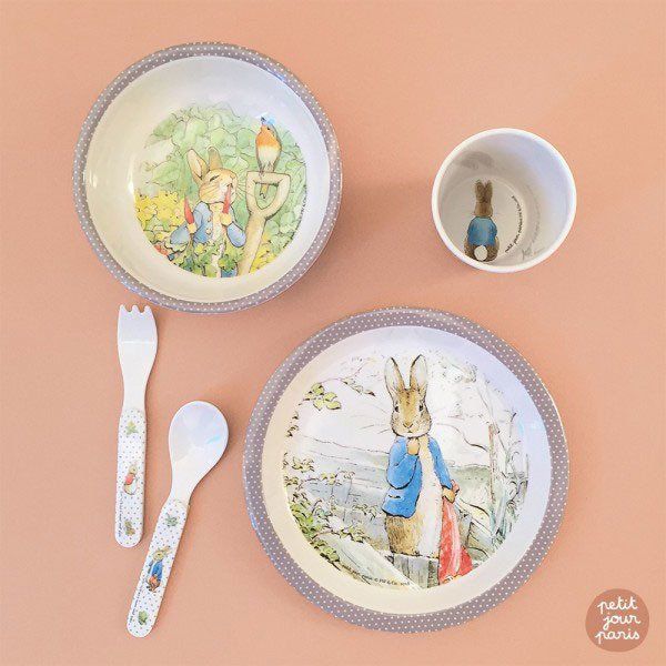 Zestaw sztućców dla dziecka, 2 el., szare, Królik Piotruś Petit Jour Paris®_4 Sztućce Królik Piotruś