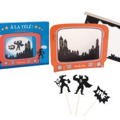 Teatrzyk cieni z telewizorkiem