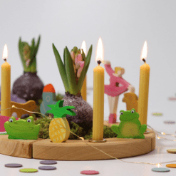 Drewniana figurka Wiśnia