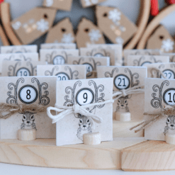 Drewniana figurka Żaglówka