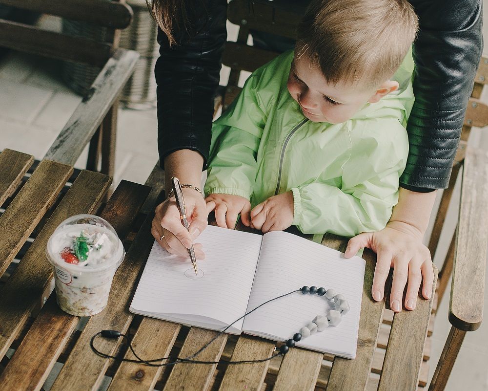 Naszyjnik silikonowy Ava Naszyjnik silikonowy Ava