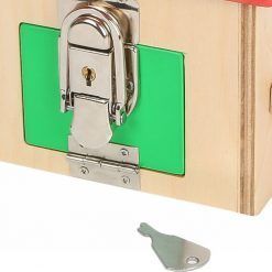 Kolorowy domek z zamkami