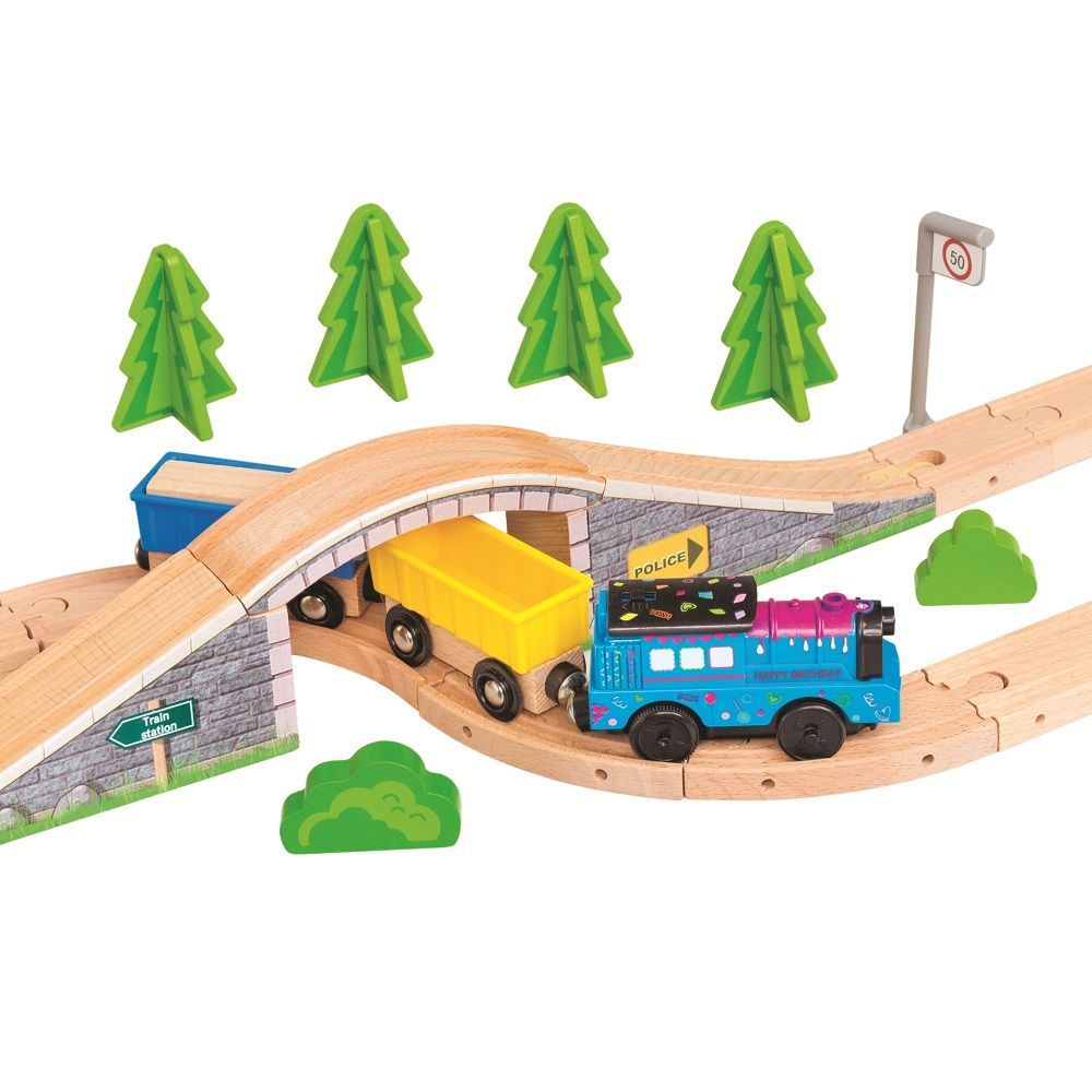 Kolejka drewniana z posterunkiem policji Kolejka drewniana z posterunkiem policji