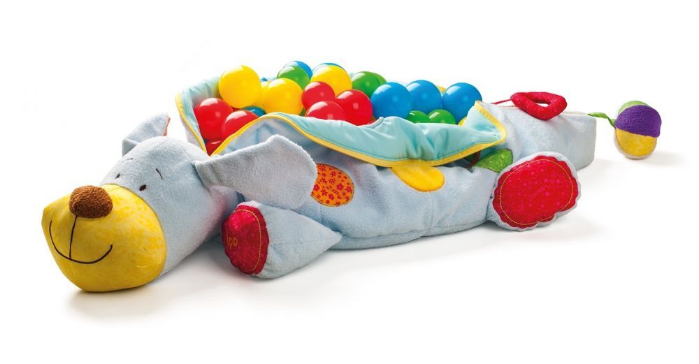 Wielofunkcyjny pies z piłeczkami Wielofunkcyjny pies z piłeczkami