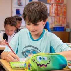 Kredki Trójkątne Delta 12 Kolorów